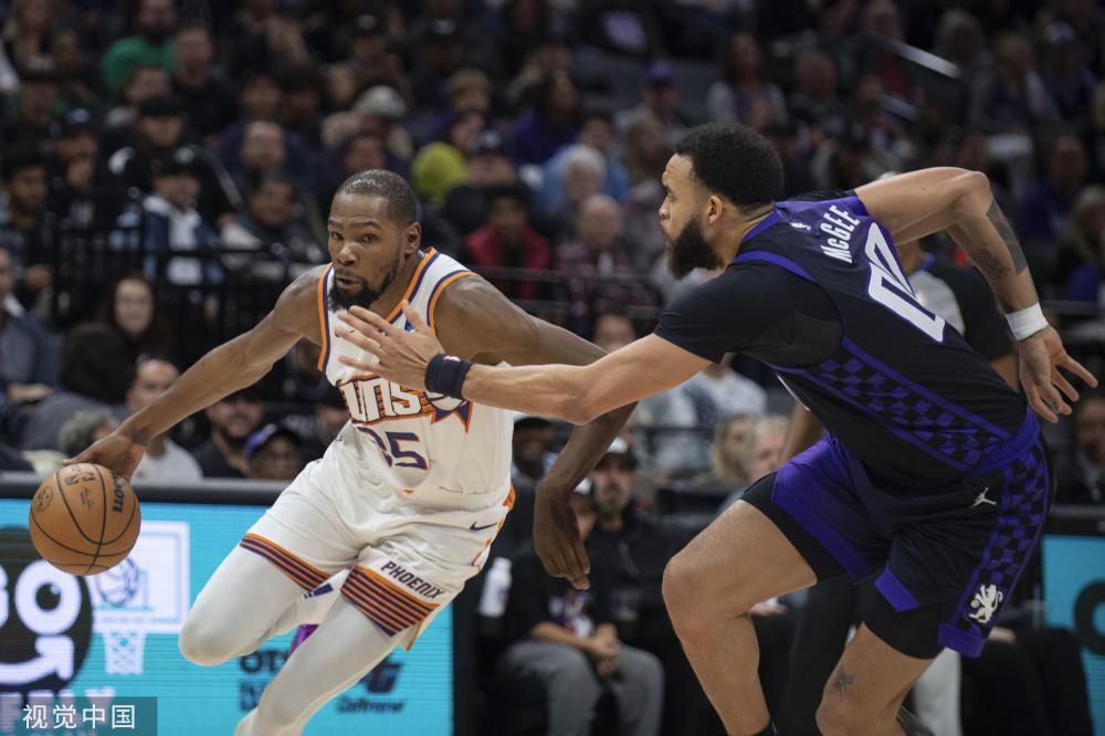 管理层的焦 管理层的焦