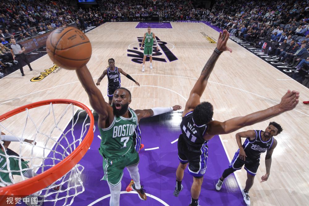 巴斯托尼与 巴斯托尼与